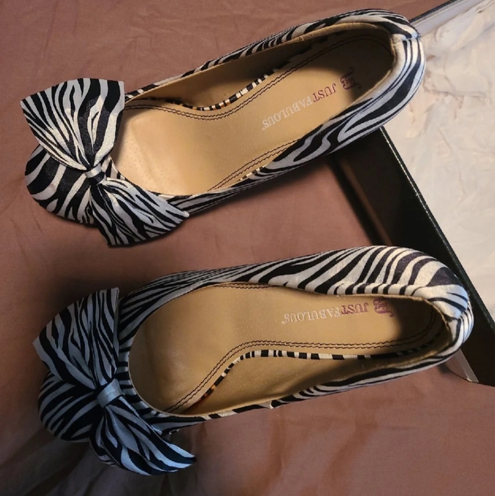Heels - Picture 5 of 6